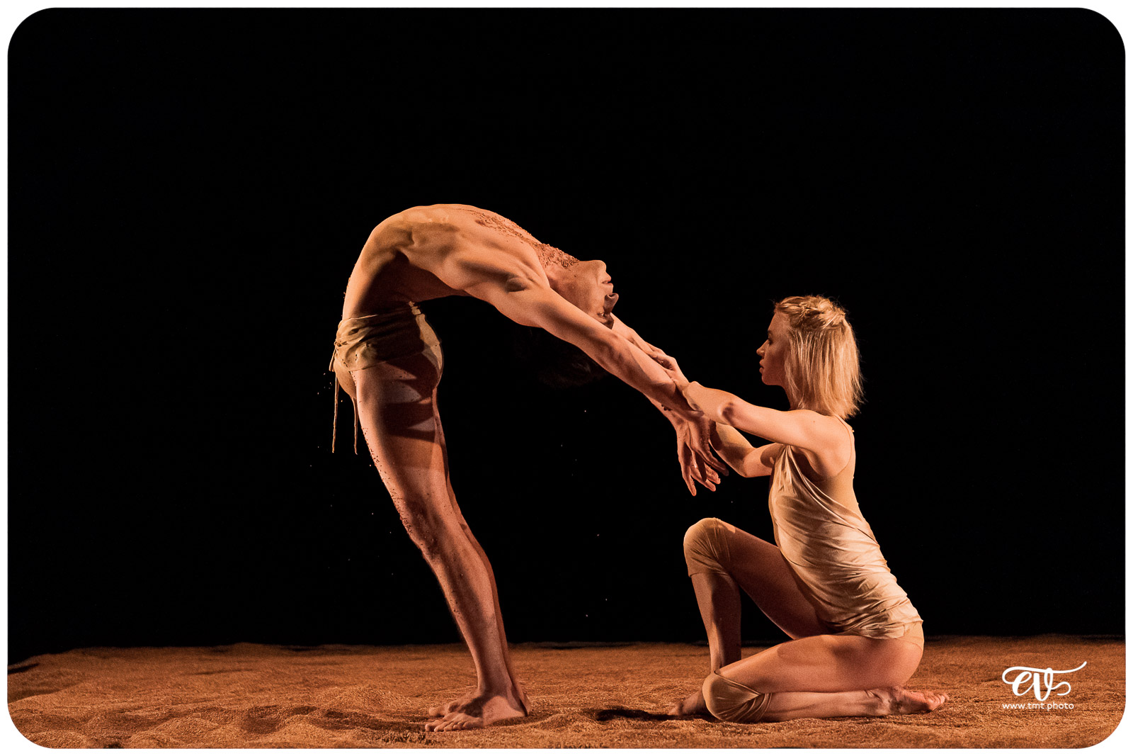 MY LAND (RECIRQUEL COMPANY)